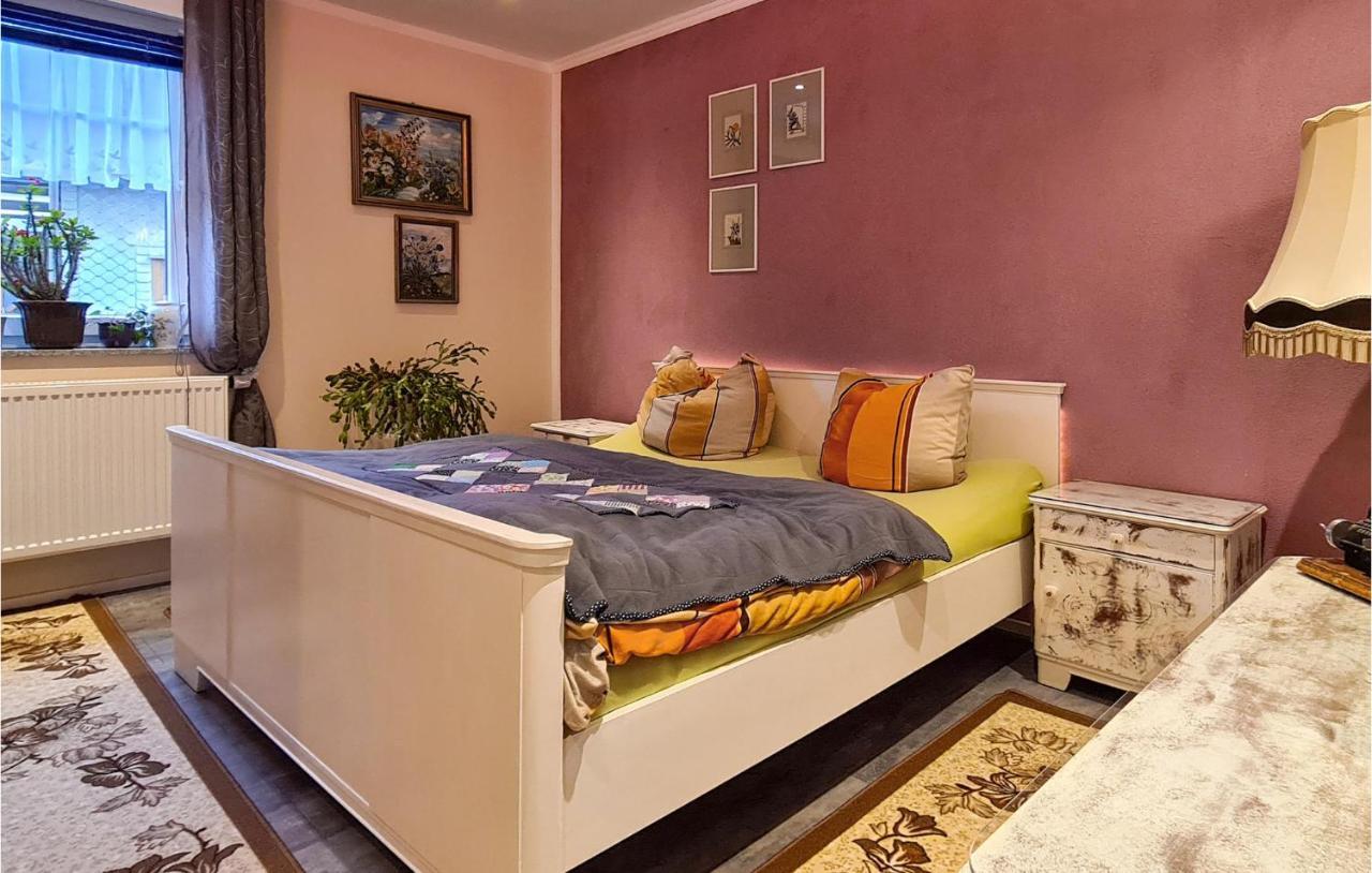 2 Bedroom Cozy Apartment In Suhl Extérieur photo