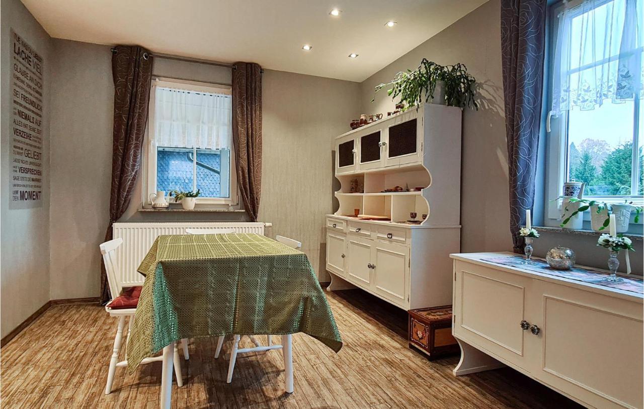 2 Bedroom Cozy Apartment In Suhl Extérieur photo