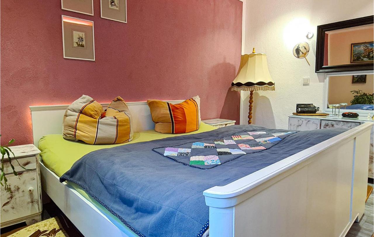 2 Bedroom Cozy Apartment In Suhl Extérieur photo