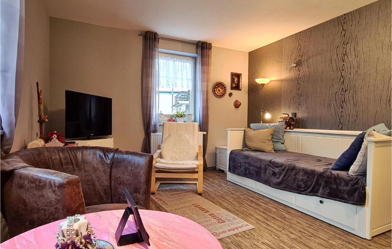 2 Bedroom Cozy Apartment In Suhl Extérieur photo